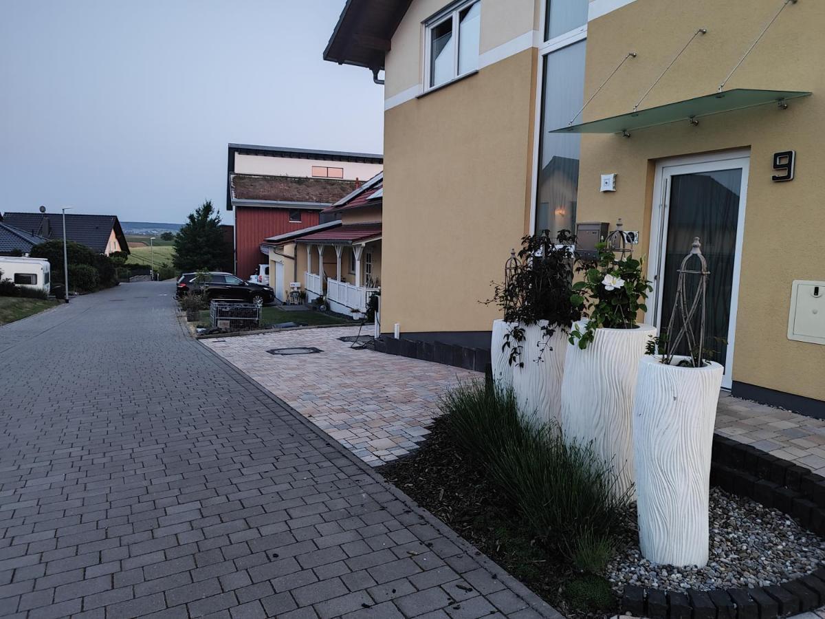 Komfortzone - Stilvolle Gaestewohnung In Marburg Eksteriør billede